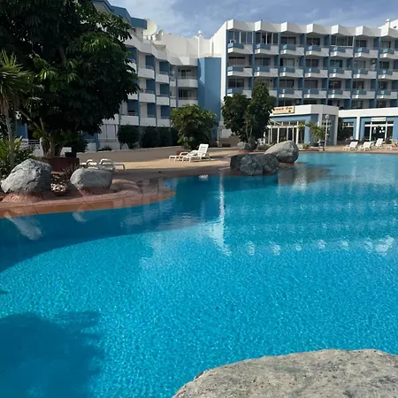 Apartment Island Paradise At Park