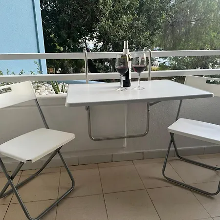 Appartement Island Paradise A With A Kitchenette, Private Bathroom And Balcony, In A Complex With 3 Swimming Pools, 800m Away From The Ocean Front *